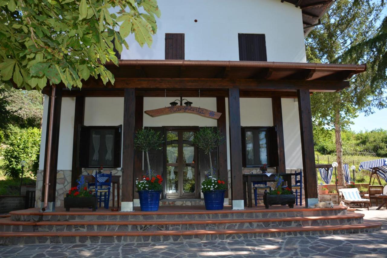 Bed And Breakfast Margherita & Home Restaurant Gerano Exterior foto