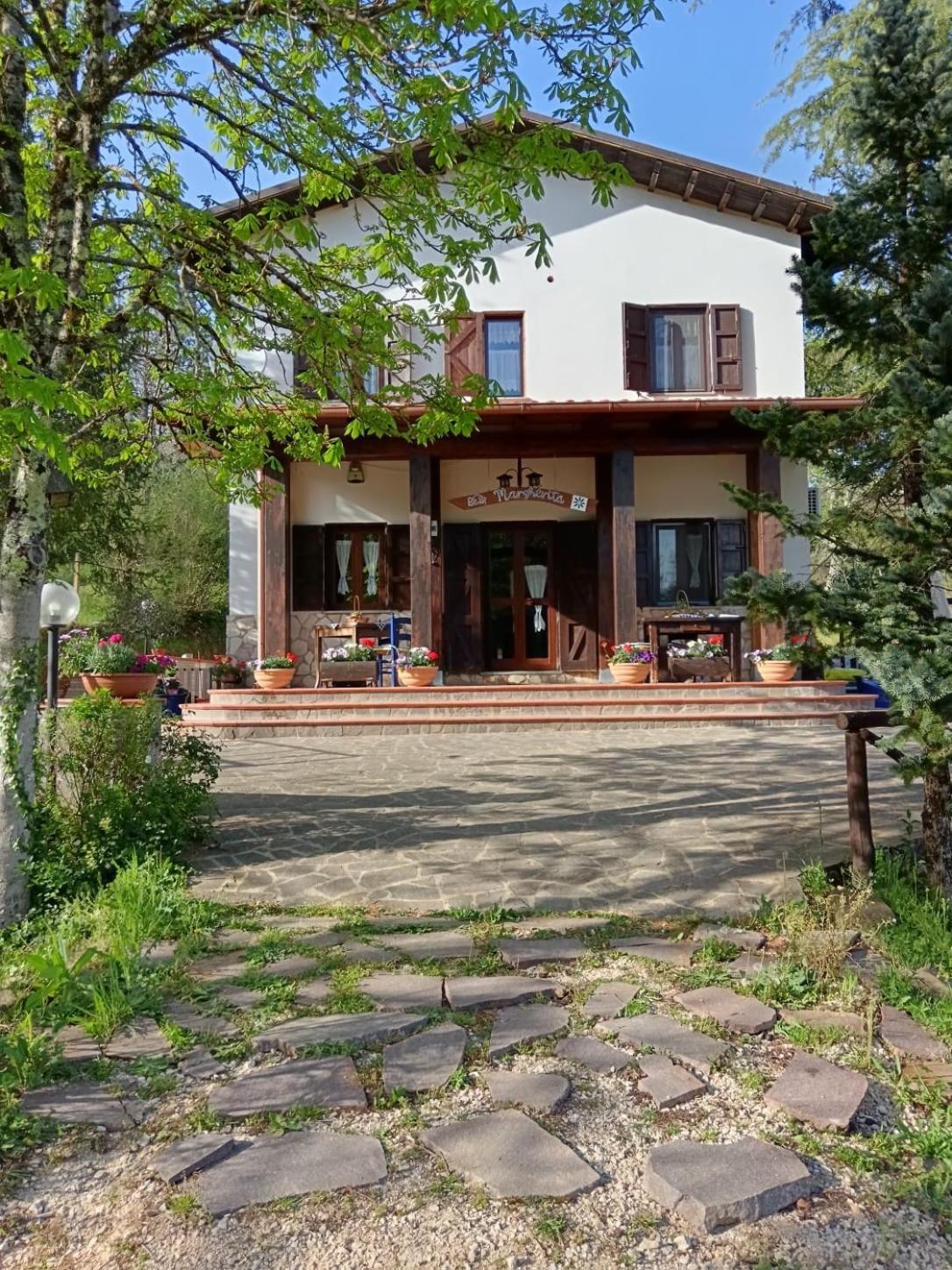 Bed And Breakfast Margherita & Home Restaurant Gerano Exterior foto